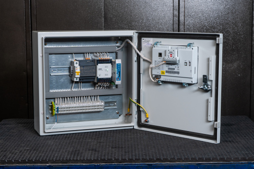 Версия СМ-СПК-8 с дисплеем